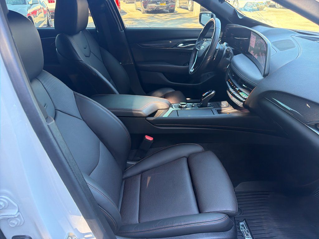 Used 2025 Cadillac CT5 Sport w/ Technology Package RWD image 29