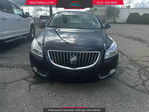 Used 2013 Buick Regal Premium image 2