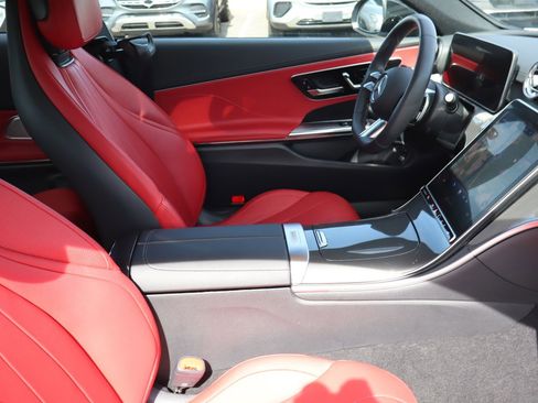 Used 2024 Mercedes-Benz CLE 300 4MATIC Coupe image 14