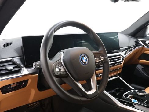 Used 2024 BMW i4 xDrive40i w/ Parking Assistance Package AWD/4WD image 17