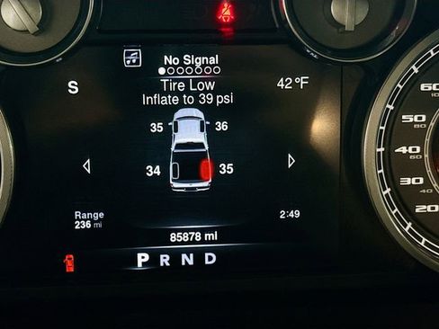 Used 2016 RAM 1500 Limited image 13