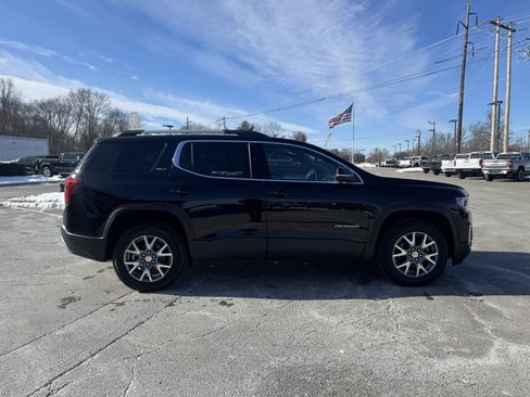 Used 2023 GMC Acadia SLT image 8