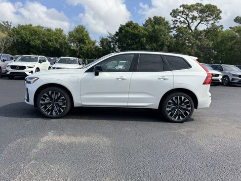 New 2026 Volvo XC60 T8 Ultra w/ Climate Package AWD/4WD image 6