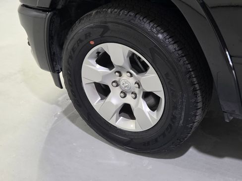 Certified 2025 RAM 1500 Big Horn AWD/4WD image 21