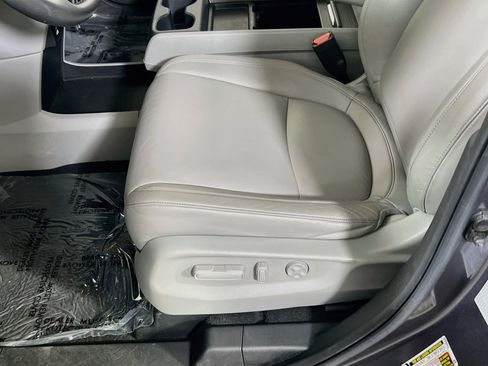 Used 2023 Honda Odyssey EX-L image 18