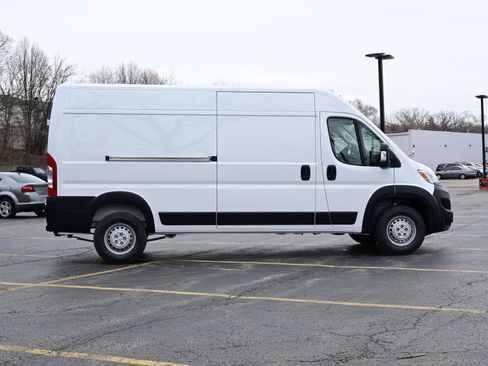 New 2025 RAM ProMaster 2500 w/ Cold Weather Group image 7