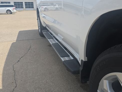 Used 2024 Chevrolet Silverado 1500 LTZ w/ LTZ Convenience Package II image 4