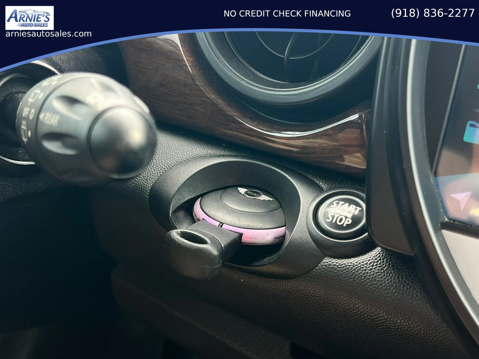 Used 2012 MINI Cooper Clubman FWD image 9