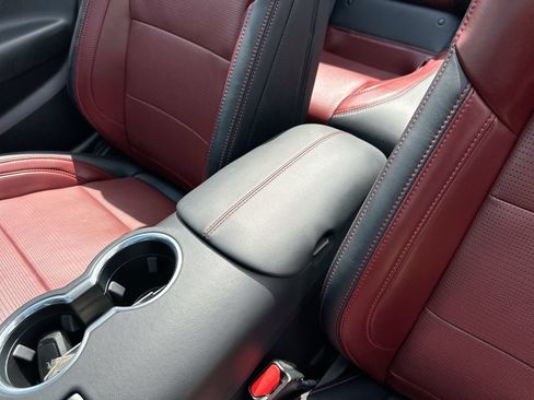 Used 2025 Ford Mustang GT Premium RWD image 22