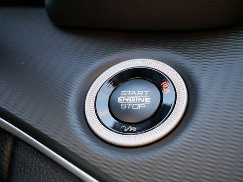 New 2025 Jeep Grand Cherokee Laredo image 51