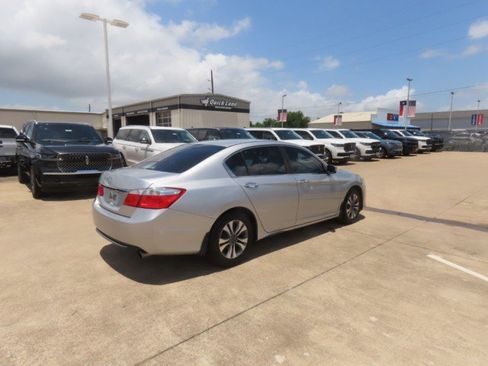 Used 2013 Honda Accord LX image 9