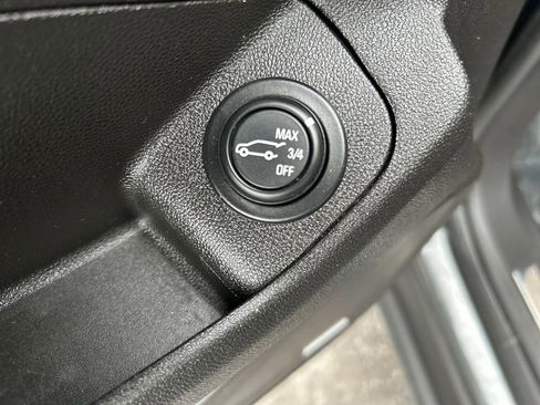 Used 2018 GMC Terrain Denali image 19