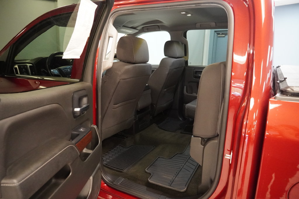 Used 2018 GMC Sierra 1500 SLE w/ SLE Value Package AWD/4WD image 19