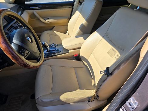 Used 2011 BMW X3 xDrive28i image 11