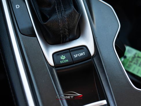 Used 2018 Honda Accord Touring image 36