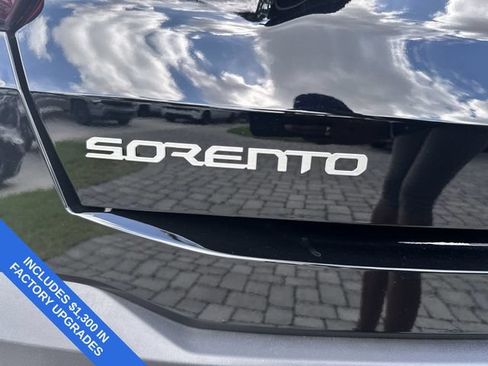 Used 2026 Kia Sorento S w/ S Panoramic Sunroof Package FWD image 37