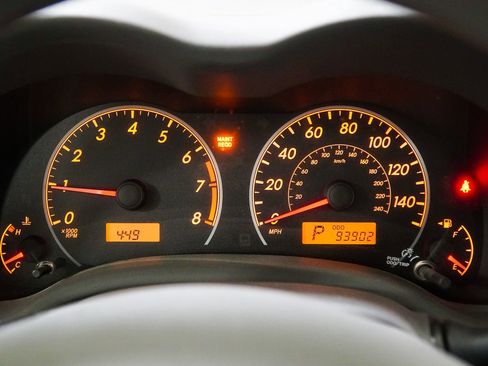 Used 2010 Toyota Corolla LE image 38