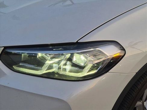 Used 2024 BMW X3 sDrive30i w/ Convenience Package RWD image 10