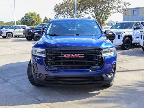 Used 2023 GMC Acadia SLE w/ Elevation Edition image 23