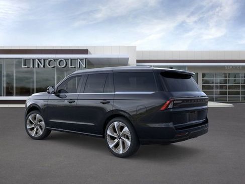 New 2026 Lincoln Navigator Black Label AWD/4WD image 4