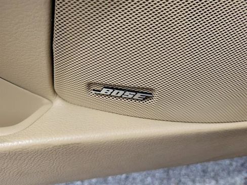 Used 2006 Chevrolet Corvette Coupe w/ Preferred Equipment Group RWD image 9