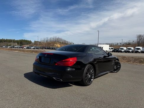 Used 2017 Mercedes-Benz SL 550 image 3