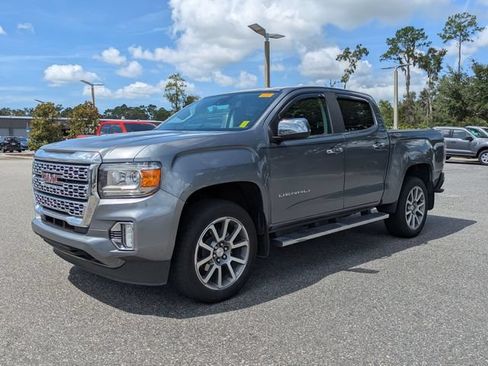 Used 2022 GMC Canyon Denali RWD image 7