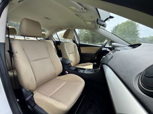 Used 2012 MAZDA MAZDA3 i Touring image 16