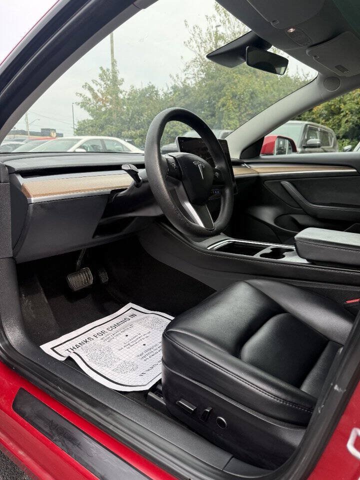 Used 2023 Tesla Model 3 Standard Range RWD image 9