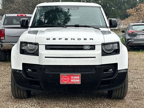 Used 2024 Land Rover Defender 110 X-Dynamic SE image 11