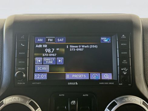 Used 2014 Jeep Wrangler Unlimited Sahara w/ Connectivity Group image 17