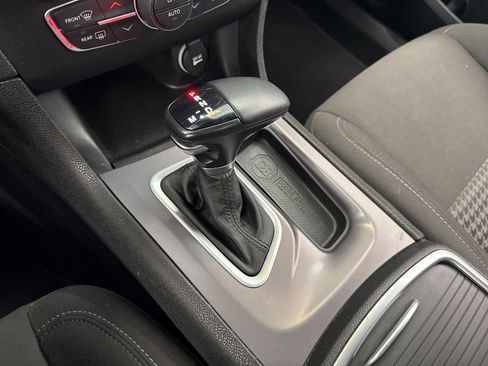 Used 2023 Dodge Charger GT RWD image 27