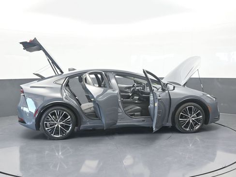 Used 2023 Toyota Prius Limited image 74