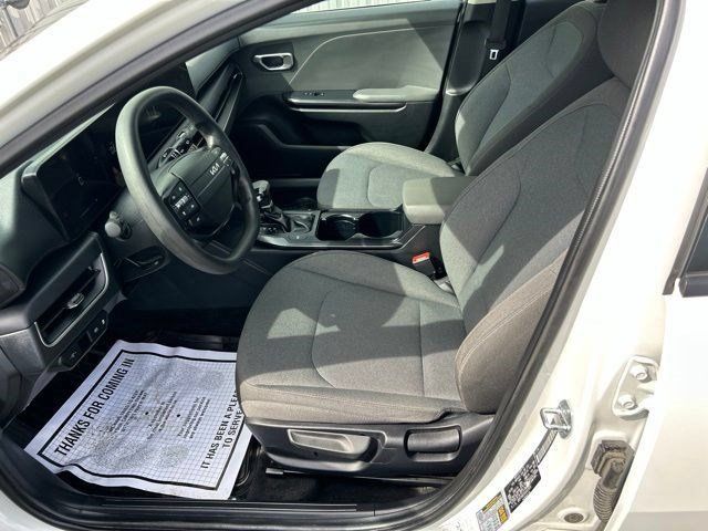 Used 2025 Kia K4 FWD image 12