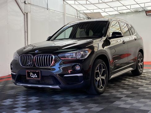 Used 2018 BMW X1 xDrive28i AWD/4WD image 3
