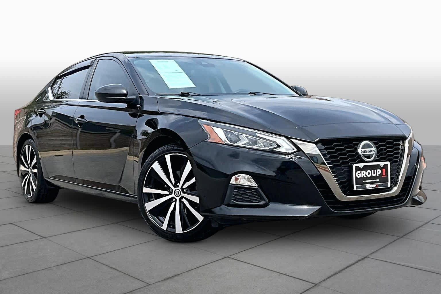 Certified 2021 Nissan Altima 2.5 SR FWD image 3