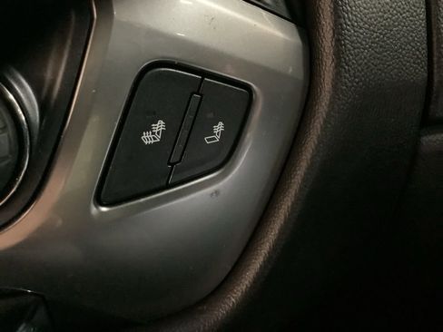 Used 2017 Chevrolet Silverado 1500 LT w/ All Star Edition image 28