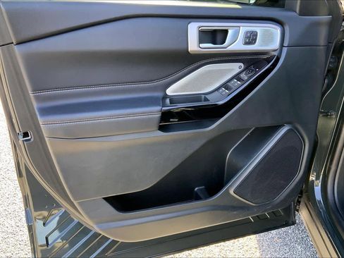 Used 2024 Ford Explorer ST w/ Equipment Group 401A image 21
