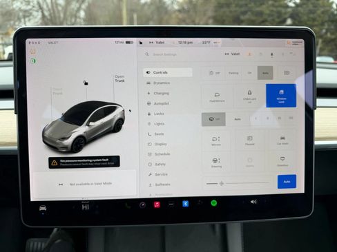 Used 2021 Tesla Model Y 2WD image 25