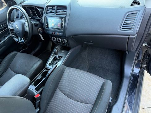 Used 2019 Mitsubishi Outlander Sport ES FWD image 15
