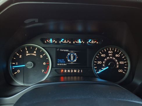 Used 2015 Ford F150 XLT w/ Equipment Group 301A Mid image 19