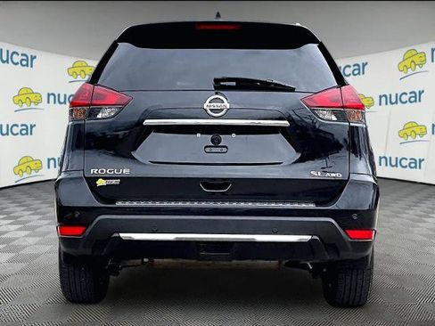 Certified 2019 Nissan Rogue SL w/ Premium Package image 5