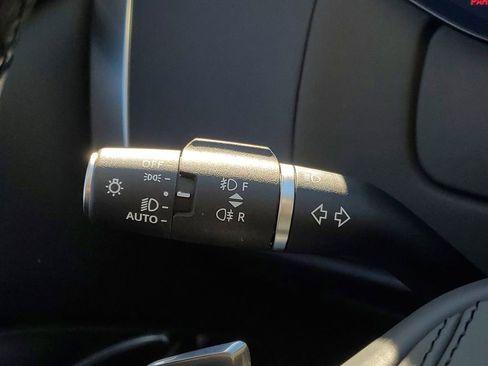 Used 2024 Land Rover Range Rover Autobiography image 18