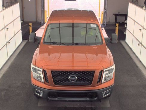 Used 2019 Nissan Titan PRO-4X w/ Pro-4x Convenience Package image 2