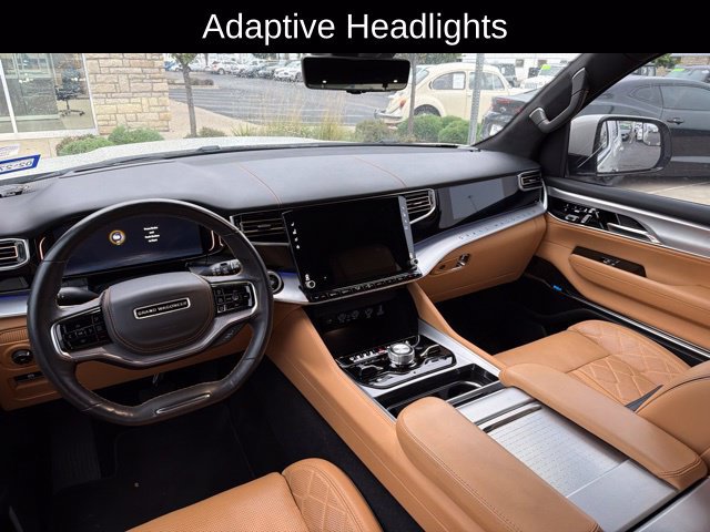 Used 2022 Jeep Grand Wagoneer Series III w/ Rear Seat Video Group 1 AWD/4WD image 14