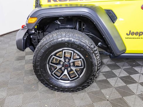 Used 2024 Jeep Wrangler Rubicon w/ Convenience Group image 44
