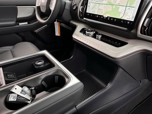 New 2026 Ford Expedition Max Active image 15