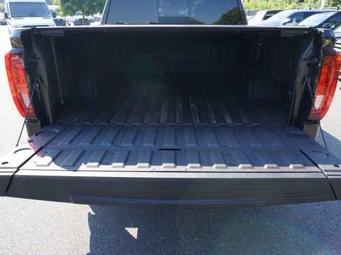 Used 2024 GMC Sierra 1500 Denali w/ Denali Reserve Package AWD/4WD image 33