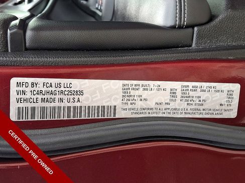 Certified 2024 Jeep Grand Cherokee Altitude image 27