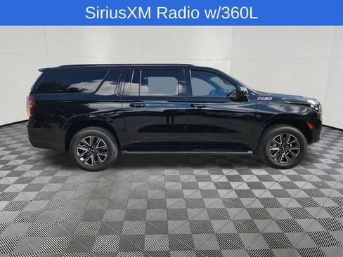 Used 2021 Chevrolet Suburban Z71 AWD/4WD image 4